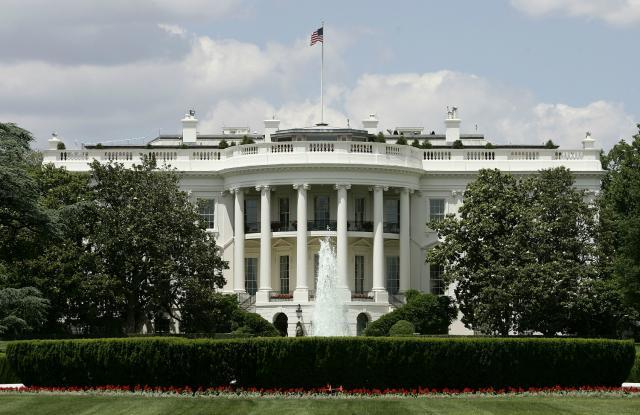 Virtuelno putovanje Belom kuæom uz Baraka i Mišel Obamu